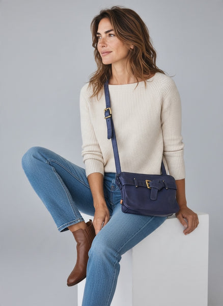 Chance Crossbody Navy - art n vintage store