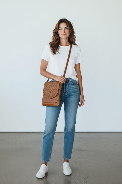 Elan Shoulder Bag Camel