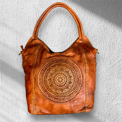 Wilder Tote Tan